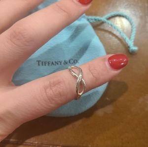 Tiffany & Co infinity Ring